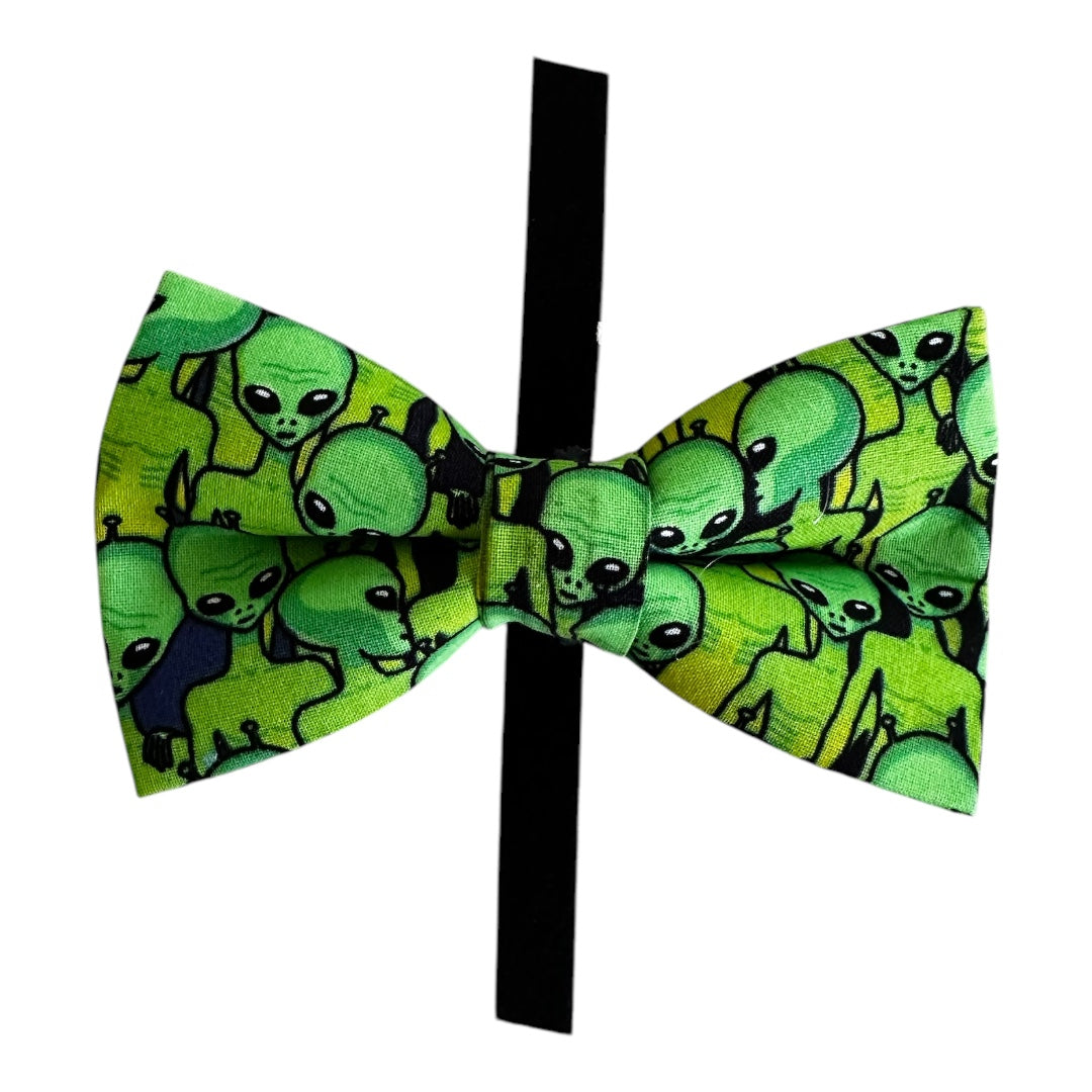 Bowtie - Aliens