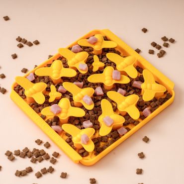 foraging pet food puzzle toy with treats in Damascus VA